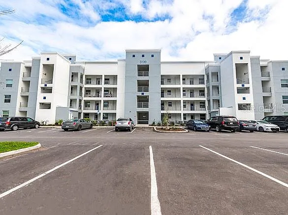 3120 Paradox Cir #108