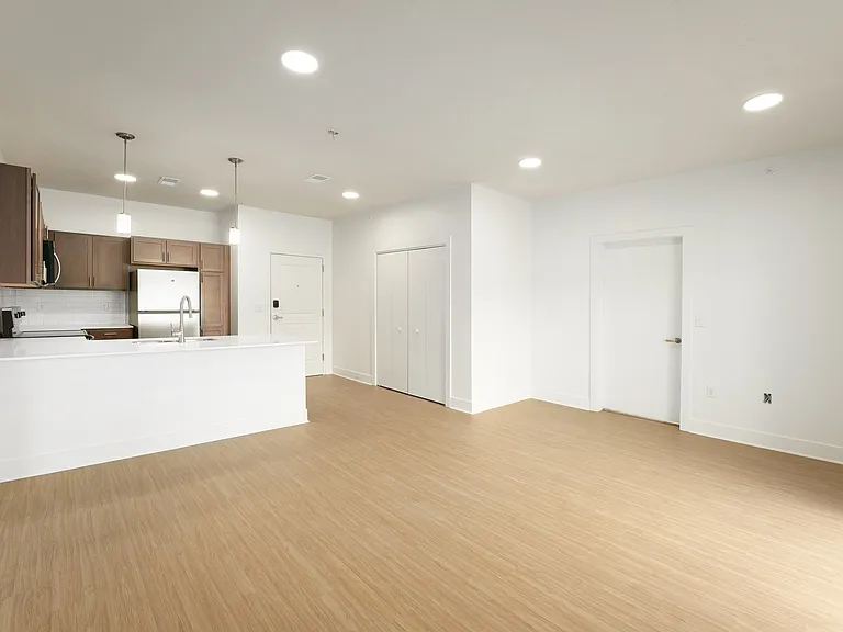 Blair Crossing Apartments — Photo 30