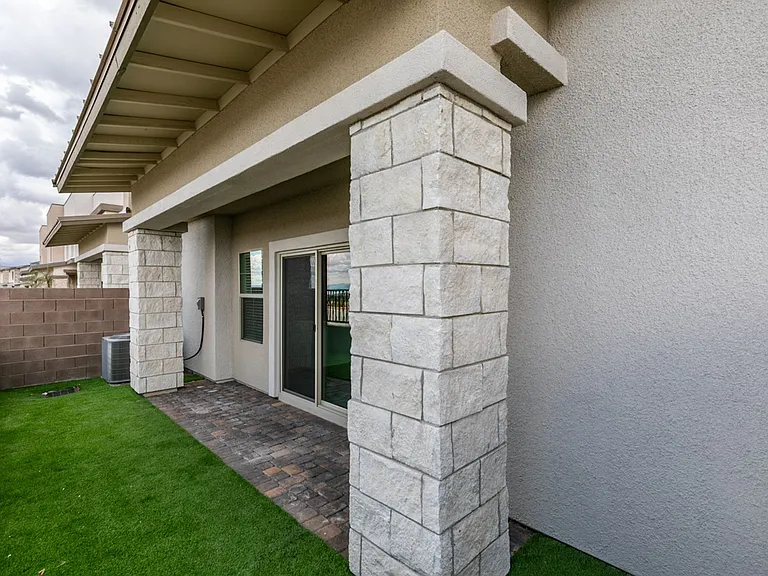 600 N Carriage Hill Dr #1140 — Photo 38