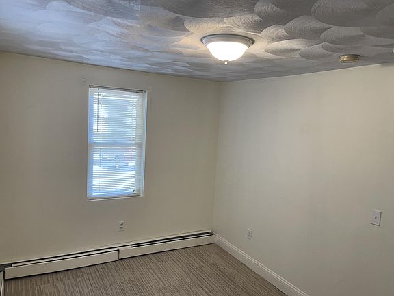 3rd image of 58 Bowdoin St Floor 1