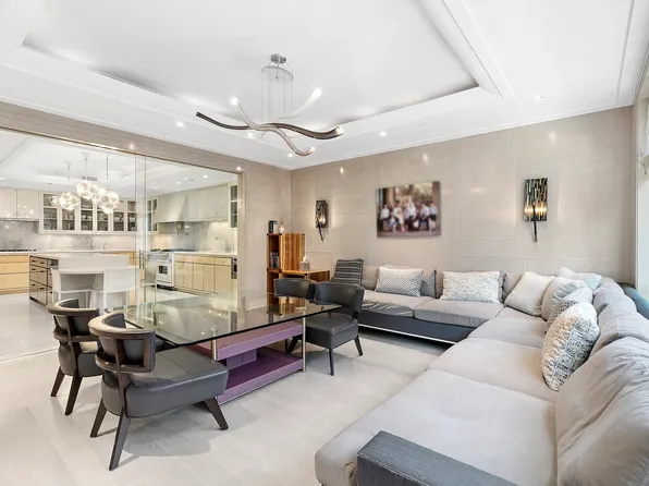 535 West End Avenue image 27 of 28