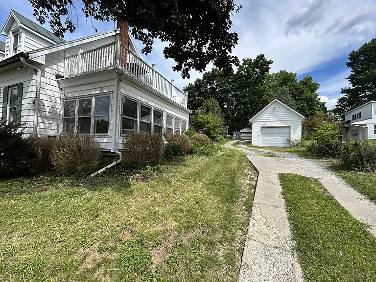 12200 Leetown Rd — Photo 2