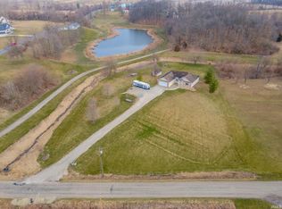 3037 E Hartman Rd, Columbia City, IN 46725