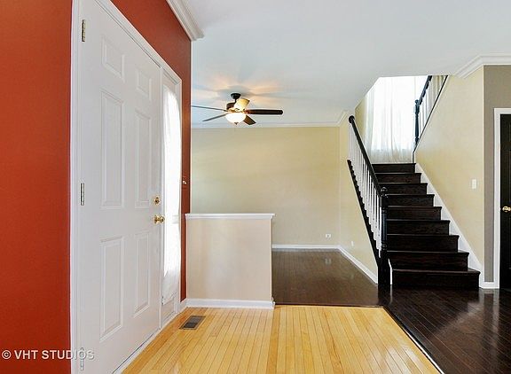 2nd image of 1439 Hartsburg Ln