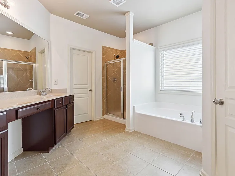 655 Township Cir — Photo 17