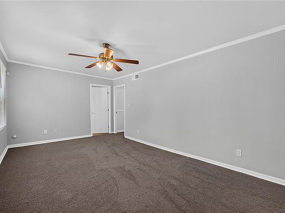 5th image of 3894 Maplewood Dr