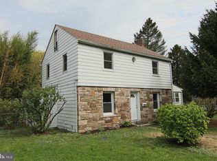 4324 Plymouth St, Harrisburg, PA 17109