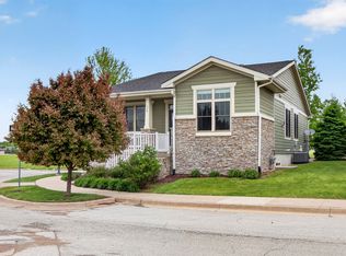 570 S Crescent Way, West Des Moines, IA 50266