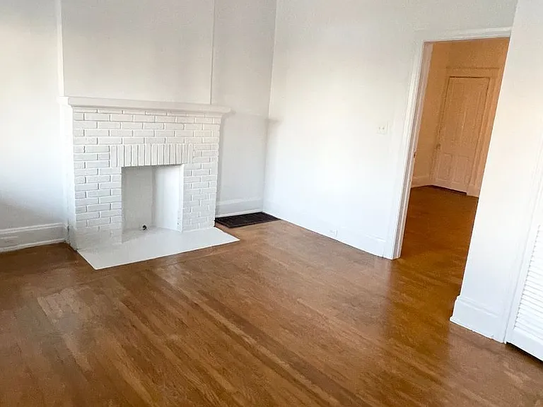 2322 Chickasaw St — Photo 12