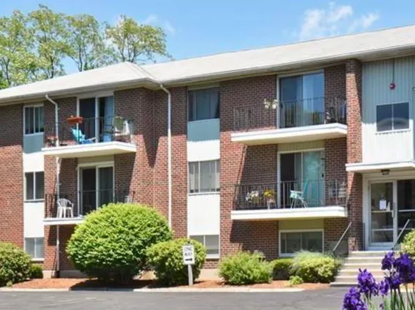 83R Hobart St APT A2, Danvers, MA 01923