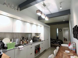 53 Hastings St W #306, Vancouver, BC V6B1G4