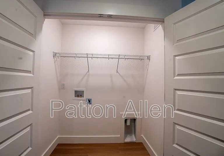 15 Bolton St — Photo 9
