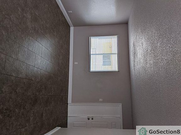 4th image of 2266 W Princeton Ave #A