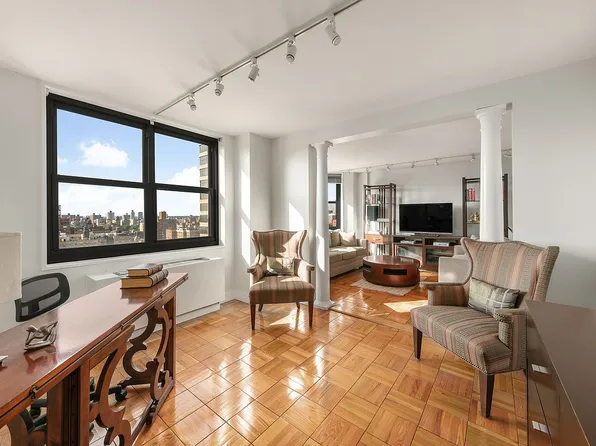 200 E 90th St APT 28AB, Manhattan, NY 10128