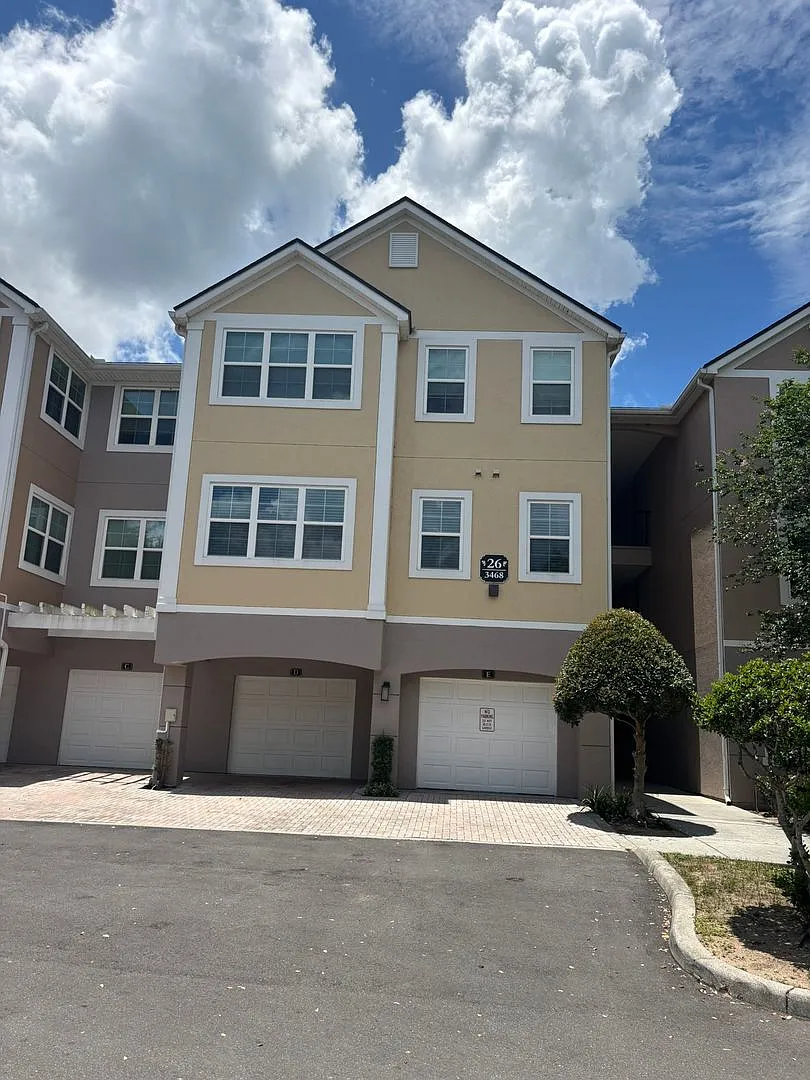 Nice 2/2 Aptamnet With 2 Parking In The Hampston For Rent — Photo 2