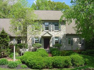 15 Southview Ln, Lititz, PA 17543