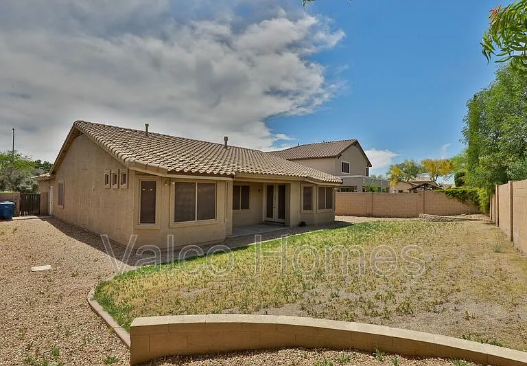 11412 E Segura Ave — Photo 39