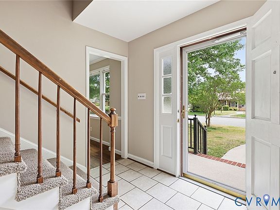 5th image of 4548 Ridgecrest Ln
