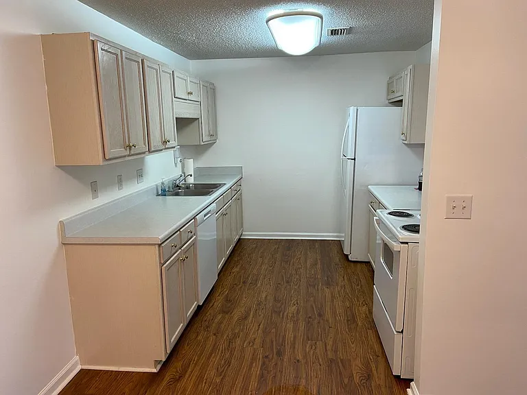501 Pelham Square Way #501 — Photo 9