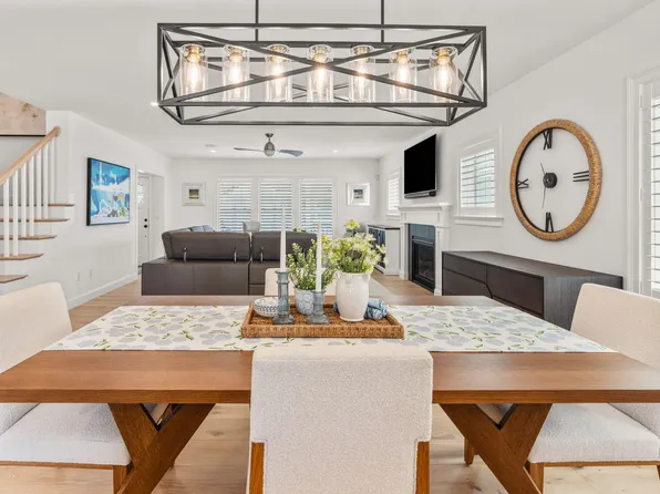 69 Cobblestone Circle, Mashpee, MA 02649