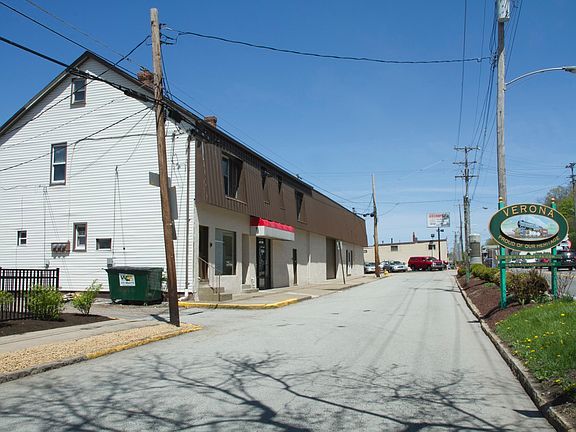 3rd image of 550 Jones St