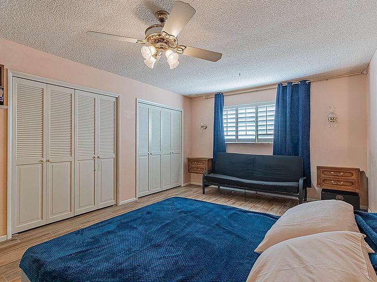 Primary bedroom closets