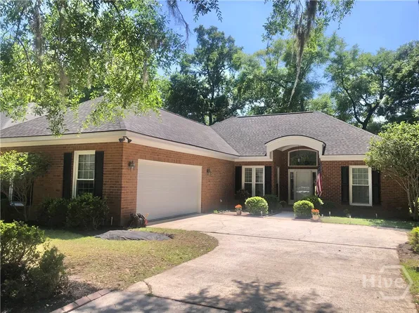 4 Laurel Oak Court, Savannah, GA 31405