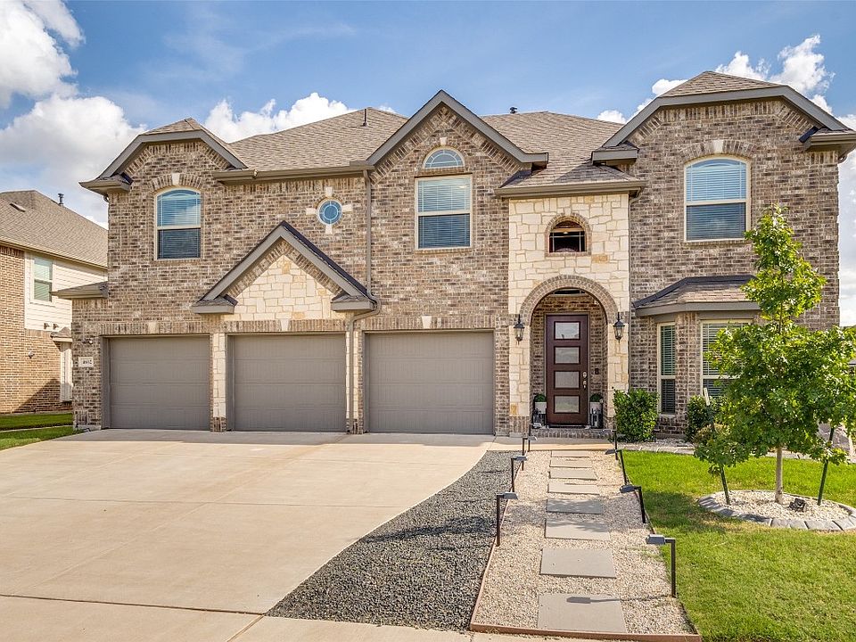 1st image of 4602 Longbourn Dr