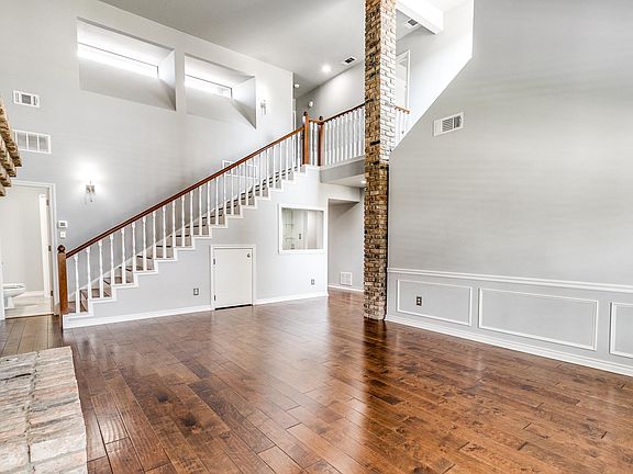 5th image of 10641 Park Preston Dr