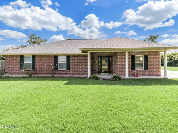 1079 Bin Rogers Rd, Breaux Bridge, LA 70517