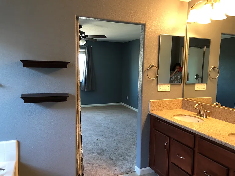 2554 Walker Dr — Photo 17