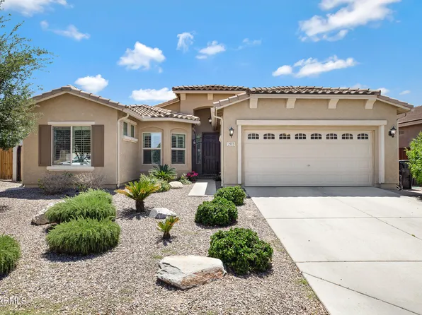 2973 E SANTA FE Lane, Gilbert, AZ 85297