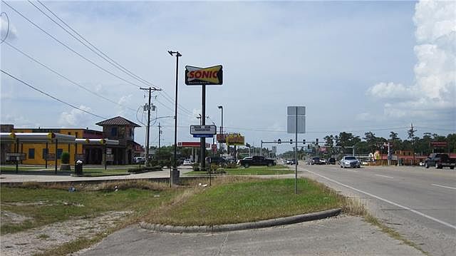 2nd image of 114 S Cities Service Hwy
