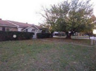 2900 Gene Ln, Arlington, TX 76010