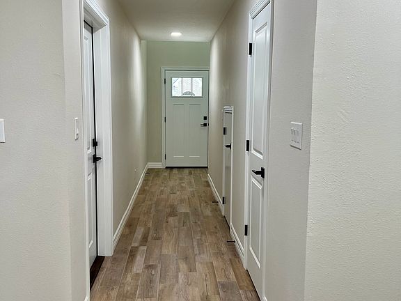 2nd image of 555 S 28th St #B