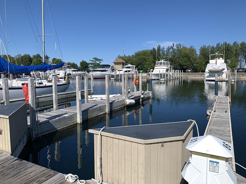 902 Boat Club Dr, Cheboygan, MI 49721 MLS 201820406 Zillow