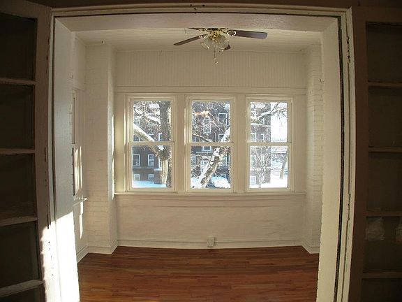 5th image of 501 NE Madison Ave #E