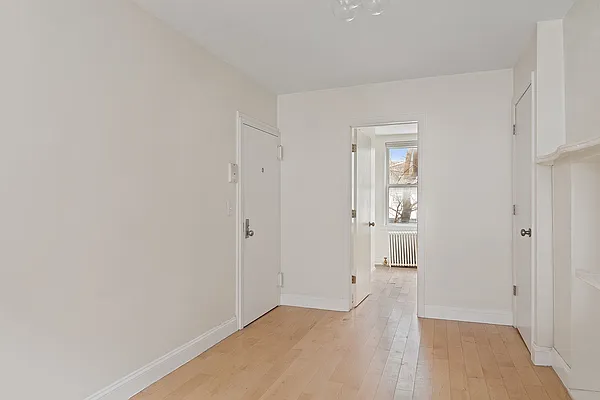 Rented by Compass | media 5