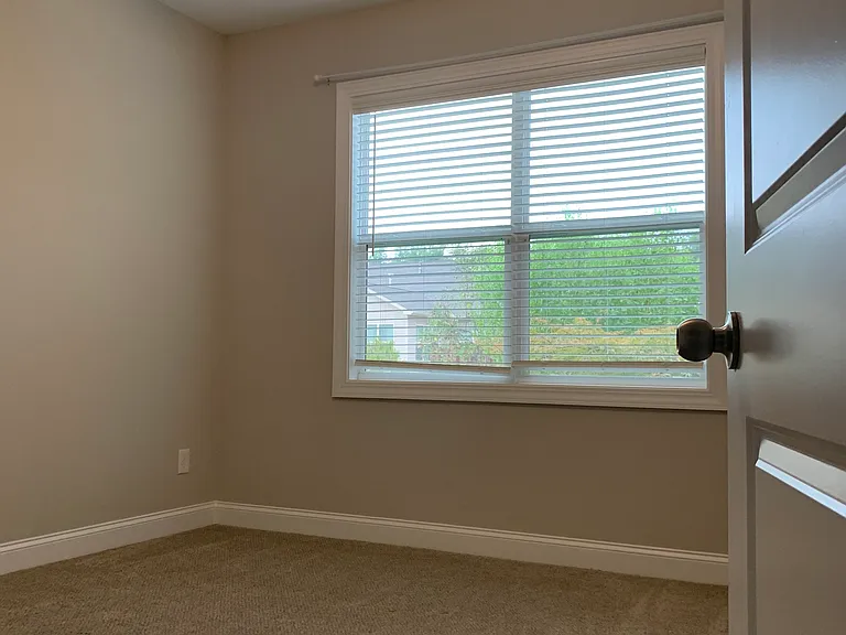571 Maple Valley Loop — Photo 14