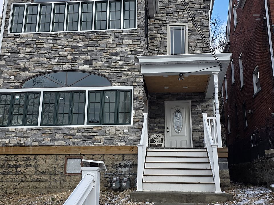 1st image of 727 Hill Ave Floor 2