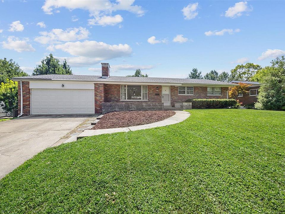 1st image of 10108 Pinehurst Dr