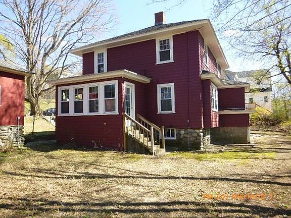 4th image of 24 Maplewood Rd
