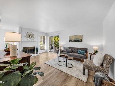 224 Oak Leaf Dr #102, Thousand Oaks, CA, 91360