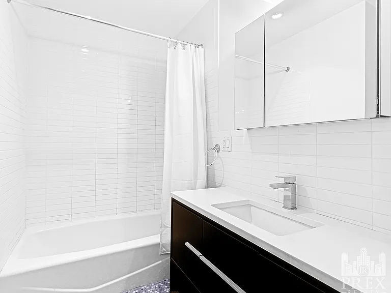 228 Thompson St #5 — Photo 24