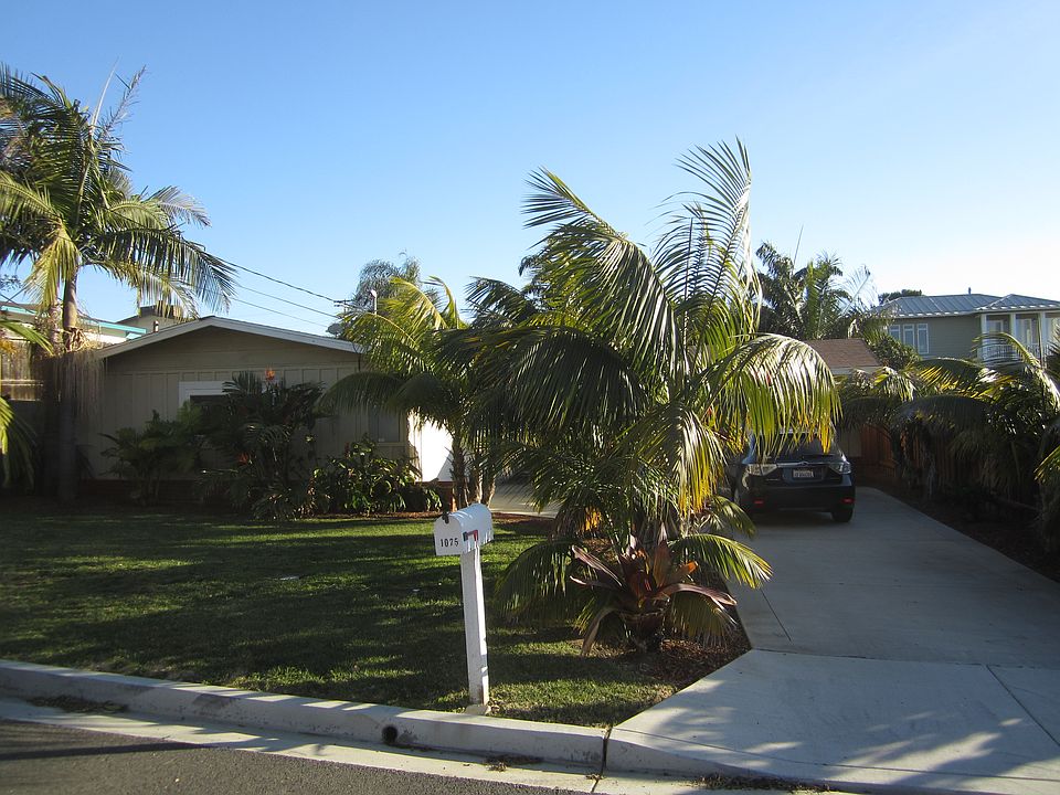 2nd image of 1075 Guadalajara Dr