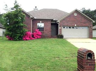 16 Wedgewood Creek Dr, Little Rock, AR 72210
