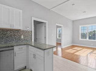 100A Griffith St #3R, Jersey City, NJ 07307