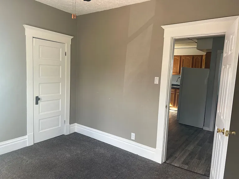 1122 Bluff St — Photo 8