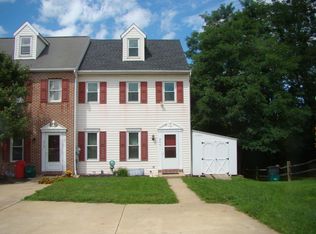 277 Heatherwood Dr, Ephrata, PA 17522