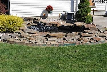 3rd image of 208 Chapel Hill Dr N